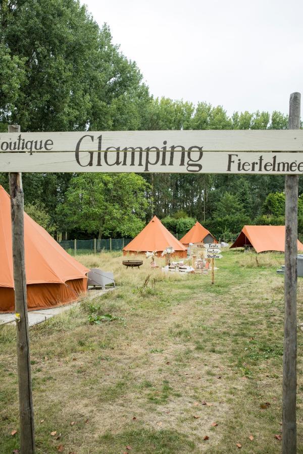 Fiertelmeers Boutique Glamping Hotell Ronse Eksteriør bilde